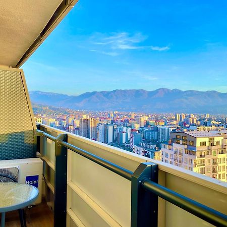 Sky Apartments 巴统 外观 照片