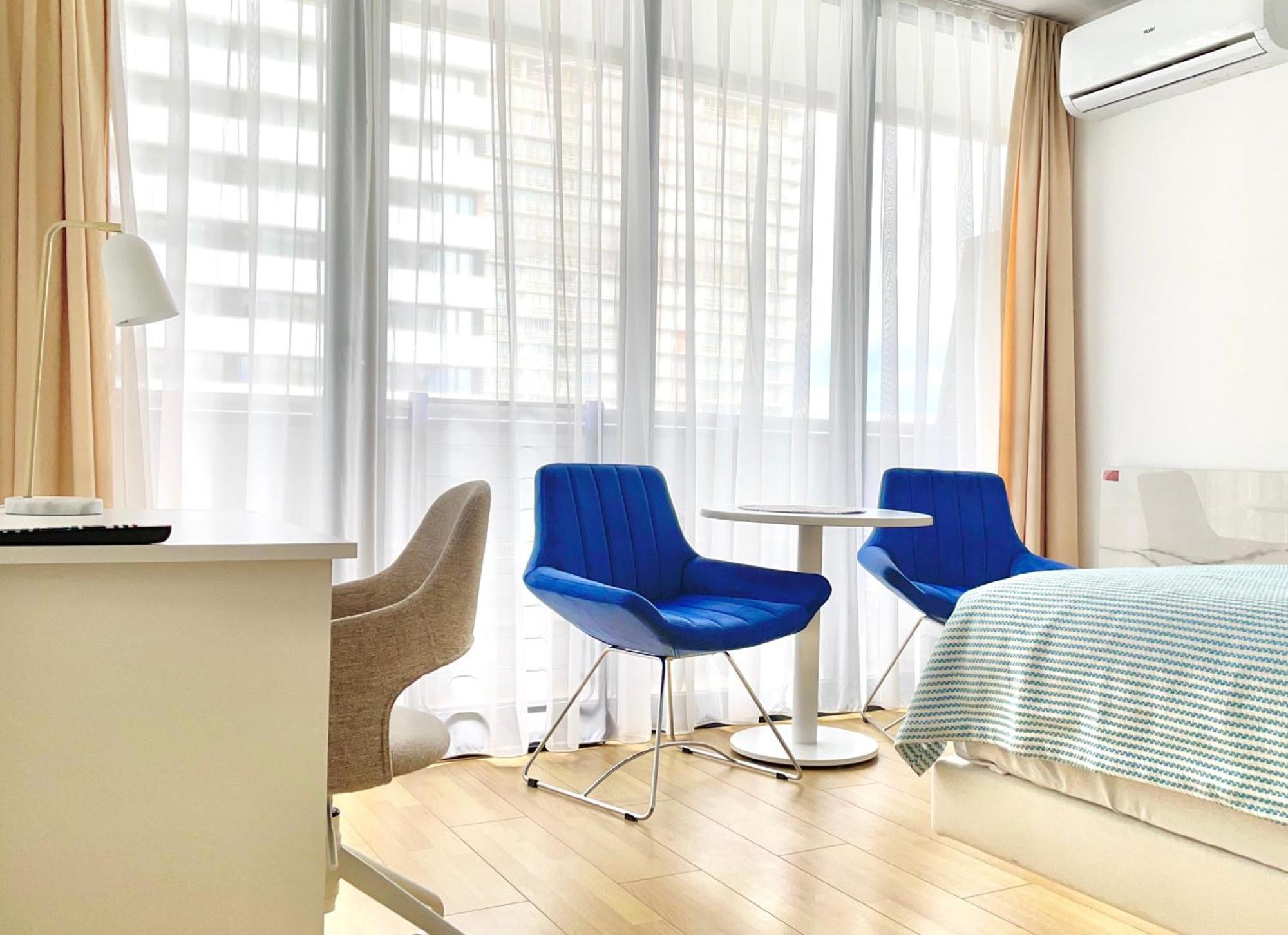 Sky Apartments 巴统 外观 照片