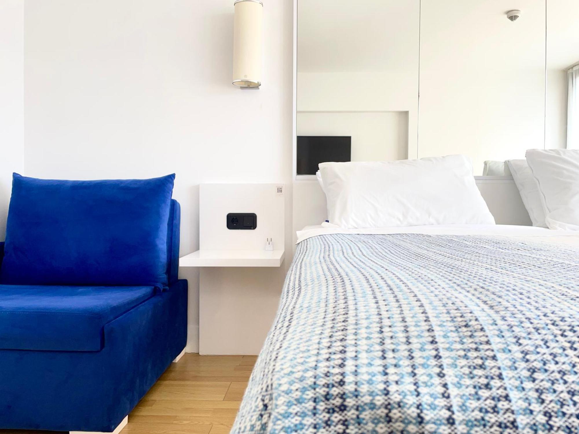 Sky Apartments 巴统 外观 照片