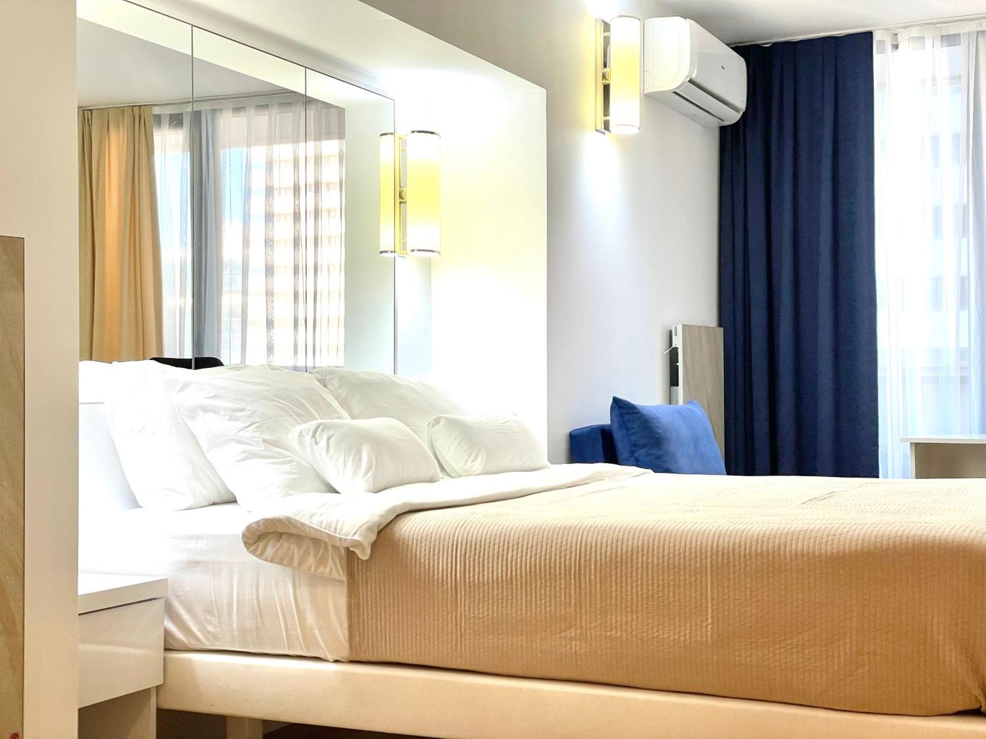 Sky Apartments 巴统 外观 照片