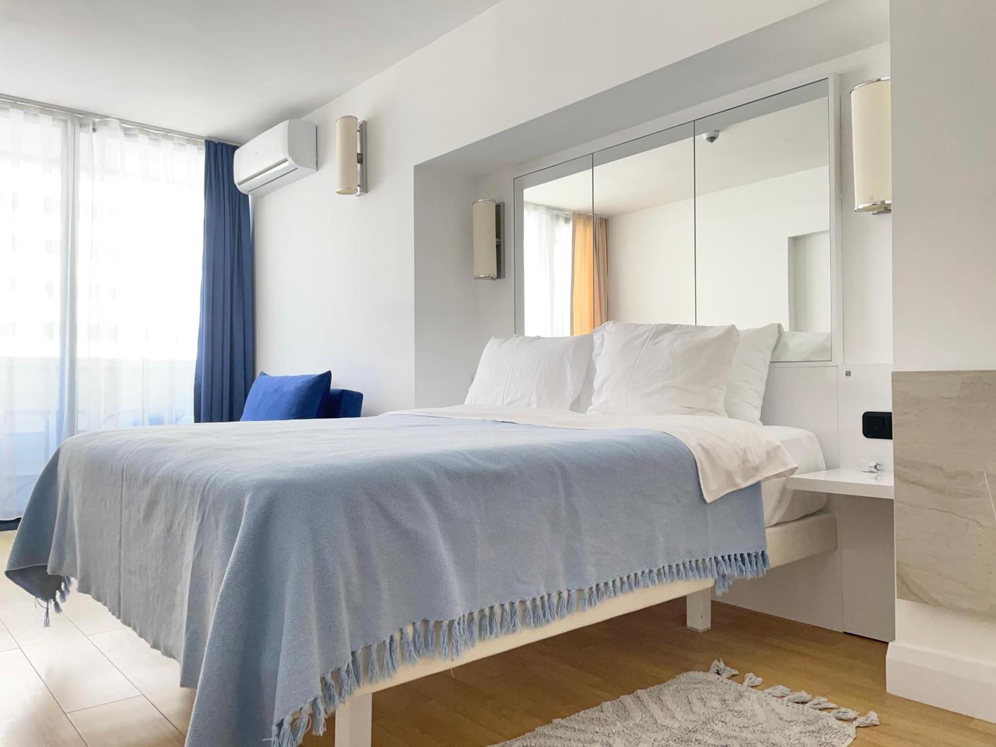 Sky Apartments 巴统 外观 照片