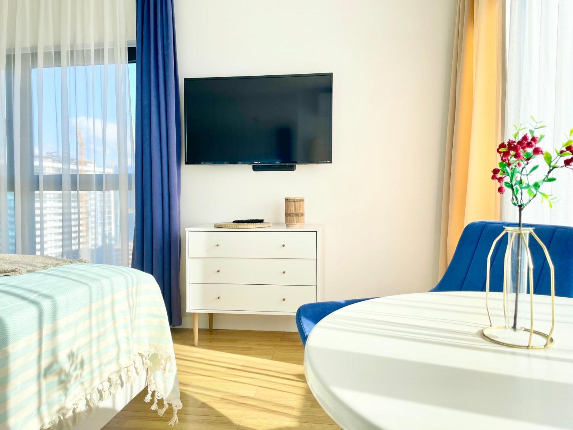 Sky Apartments 巴统 外观 照片