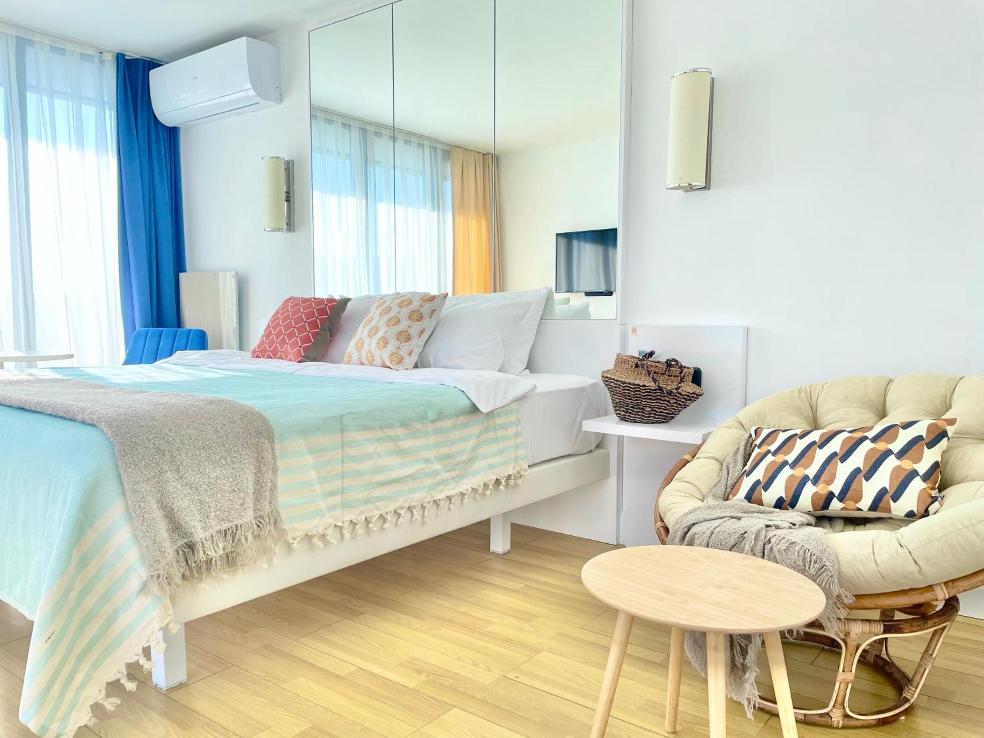 Sky Apartments 巴统 外观 照片
