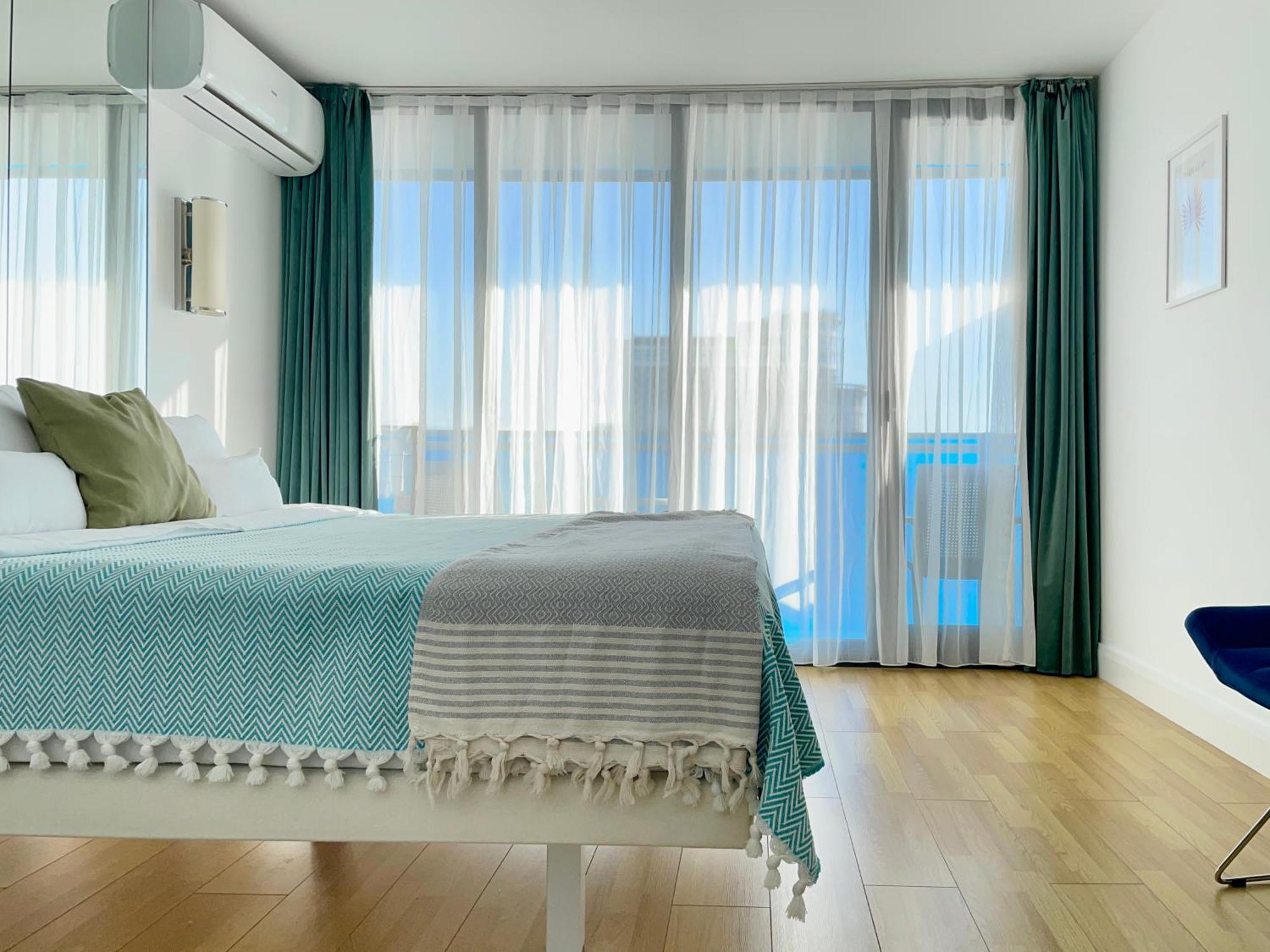 Sky Apartments 巴统 外观 照片